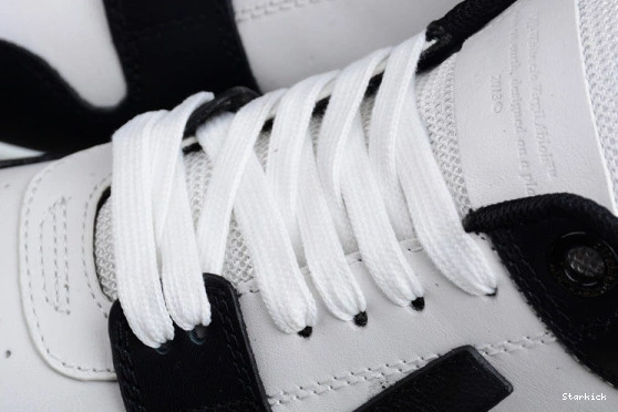 O-W Out Low-top Office Sneakers Of Leather 1202